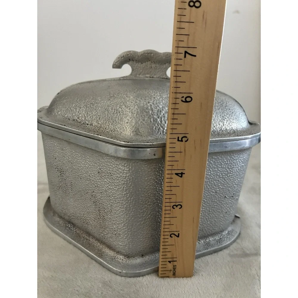 Vintage Guardian Service Casserole Dutch‎ Oven Sweetheart Triangle Pot Lid